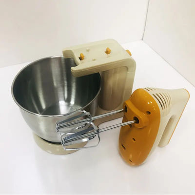 Κίτρινο εργαλείο 150W ψησίματος χεριών μηχανών μπλέντερ κέικ αυγών που προσαρμόζεται